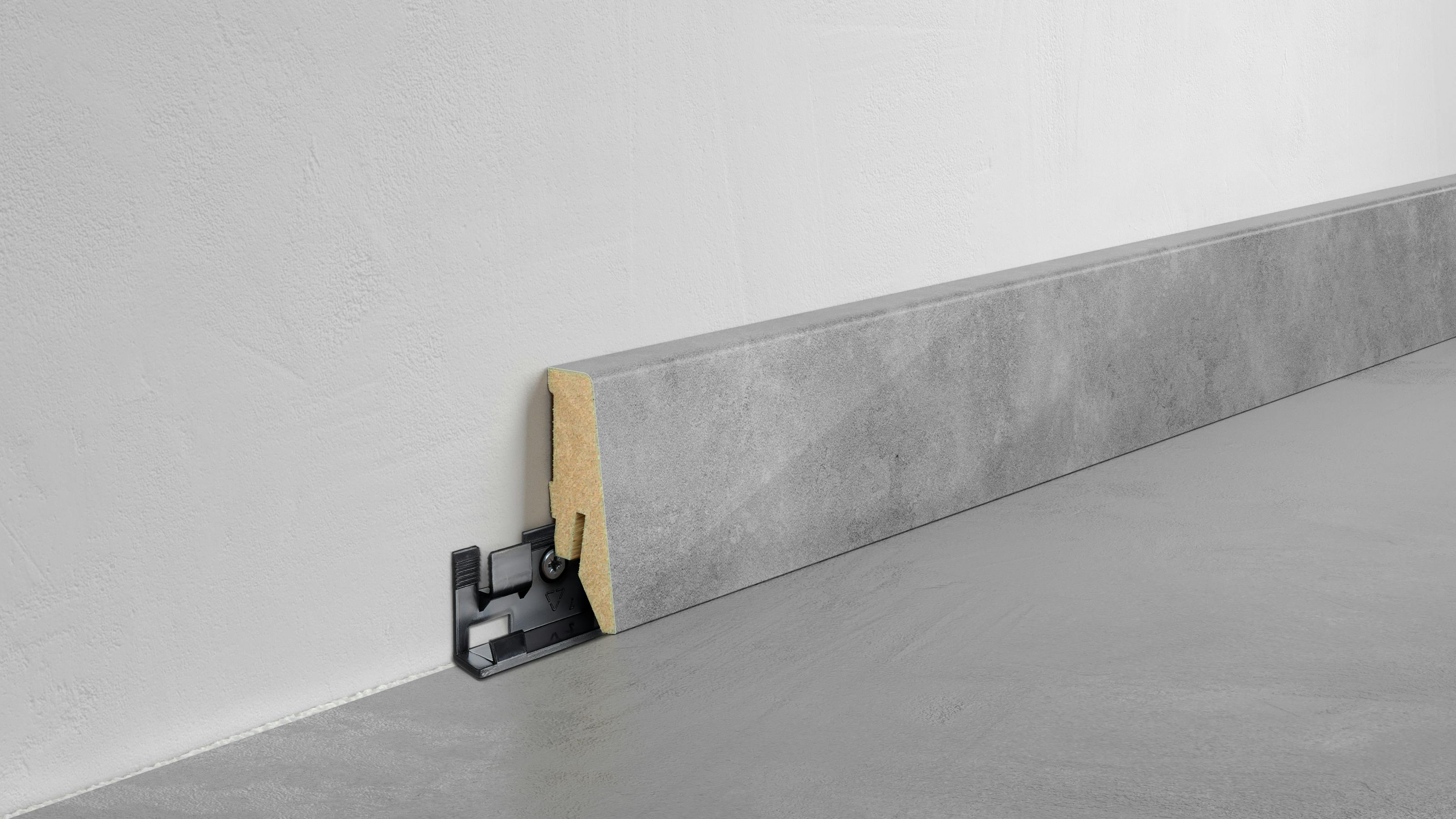 Fu&szlig;leiste Exquisit - Pastell grey - 58 mm Produktbild